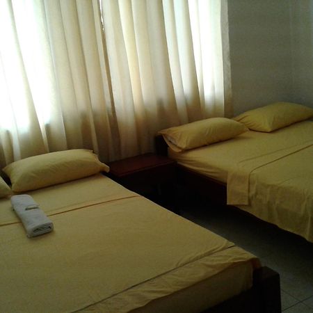 Hotel Real Pólux San Gil Habitación foto